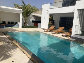 Une belle villa à louer, longue durée comme courte durée à saly center
